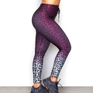 NWT Good American Leopard Ombre Leggings